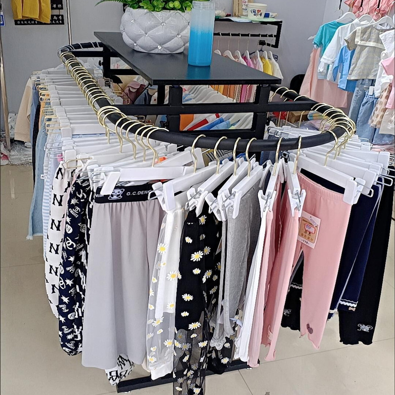 Furniture Hardware Store - ราวแขวนเสื้อผ้ารูปวงรีสำหรับร้านขายเสื้อผ้าเหล็ก พร้อมราวแขวนด้านข้างแบบขนาน สำหรับเสื้อผ้าผู้ชายและผู้หญิง